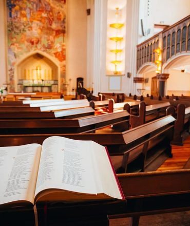 Why Church Communities Play a Key Role in Modern Faith Life